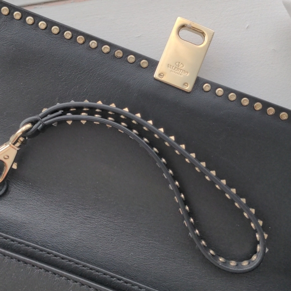 Valentino Clutch - Picture 4 of 4